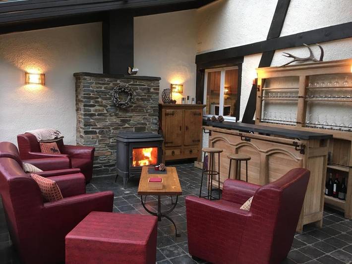 Location de vacances pour 4 personnes, avec jardin ainsi que vue sur le lac et vue, animaux acceptés à Vresse-sur-Semois - 3