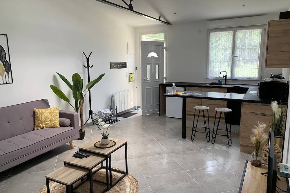 Gite 2 Personnes \"chez Les Blanches\" in Moret-sur-Loing, Sena y Marne