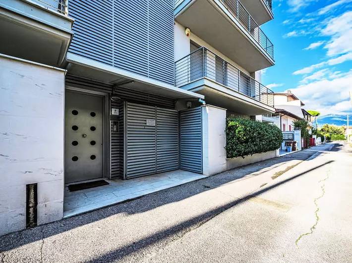 Gîte pour 6 personnes, avec balcon dans Marina di Pietrasanta - 2