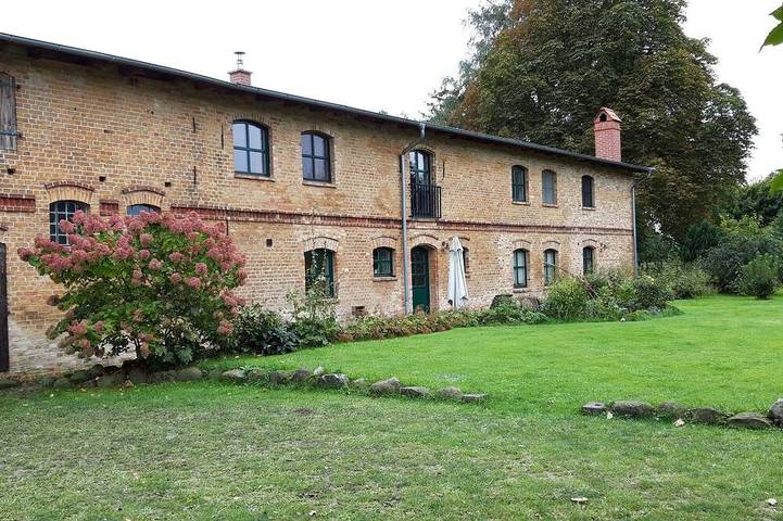 Ferienwohnung für 5 Personen, mit Garten und Terrasse - 1