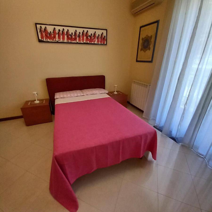 New Magnolia House in Belpasso, Etna