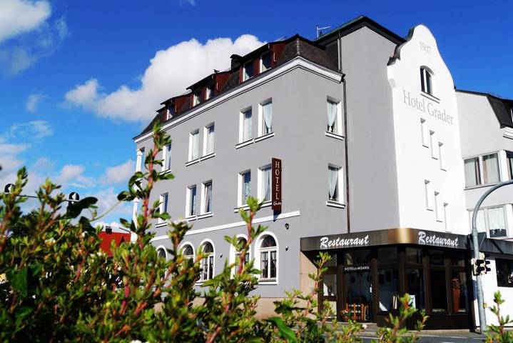 Hotel für 4 Personen