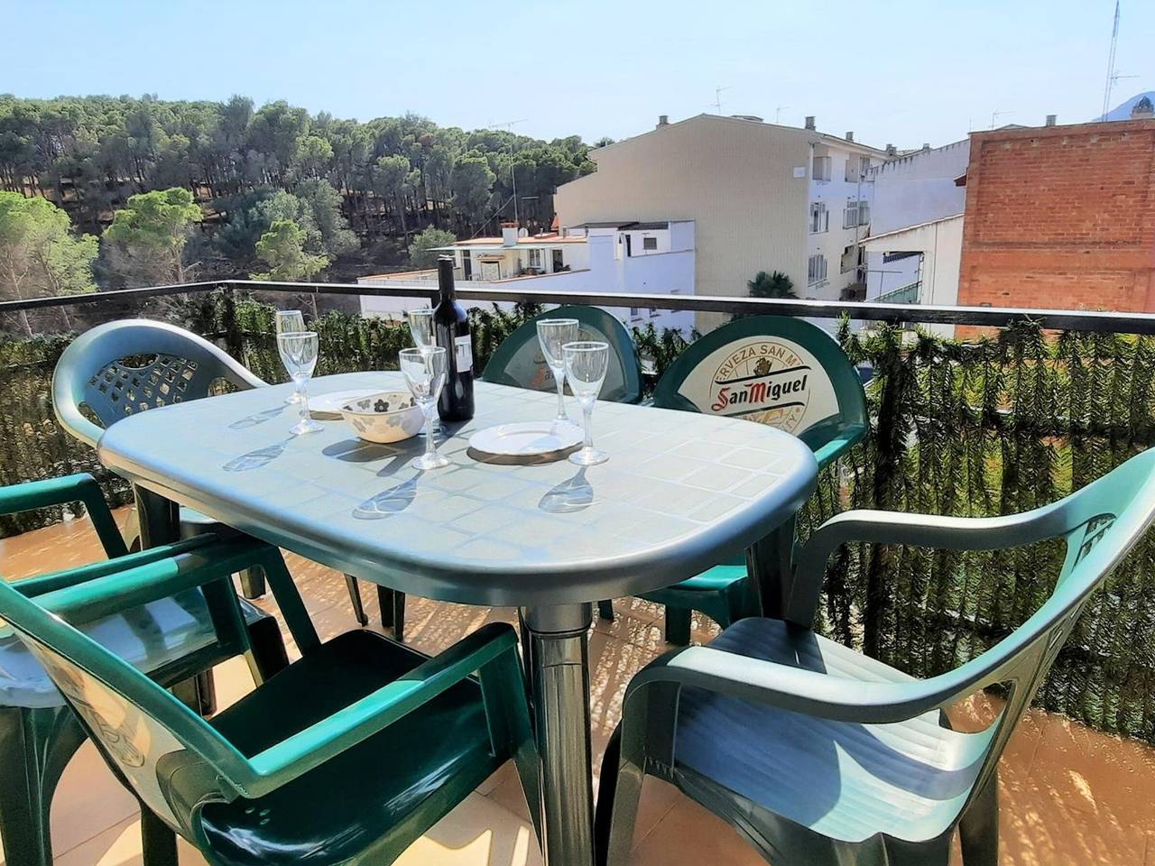 Apartamento entero, Apartamento acogedor para 6 personas en el centro de Llançà, cerca de playas y actividades familiares in Llansá, Alt Empordà