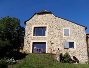 Chambre d’hôte pour 2 personnes, avec vue ainsi que jardin et terrasse à La Bastide-l'Évêque