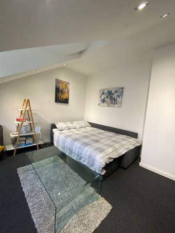 Holiday Apartment for 4 People in Wandsworth, London, Photo 2