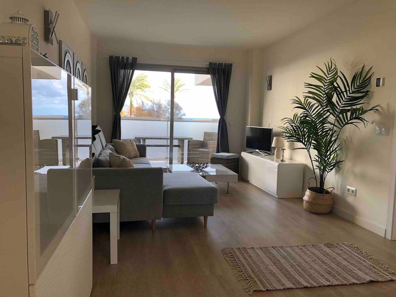 Ganze Wohnung, Unglaublicher Meerblick – Nur 50 m vom Strand Cala Millor entfernt in Cala Millor, Sant Llorenç des Cardassar