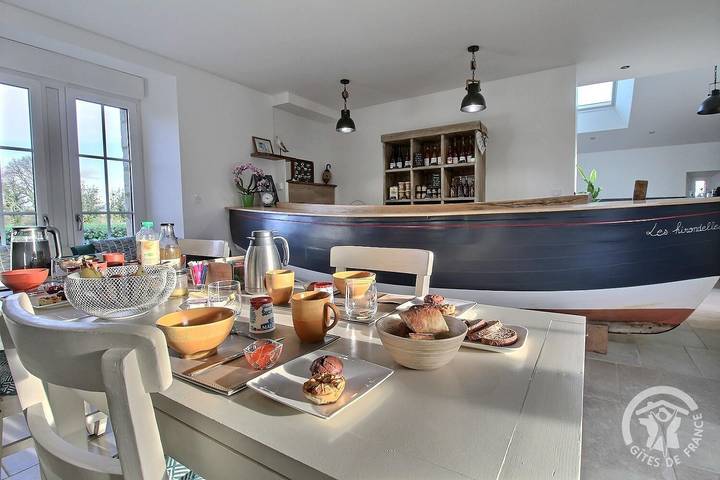 Chambre d’hôte pour 2 personnes, avec Terrasse et Jardin à Saint-Briac-sur-Mer