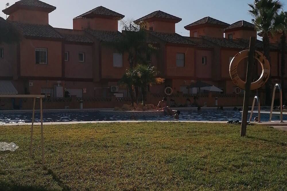 Chalet adosado pinares de Lepe, un oasis de tranquilidad en las playas de Huelva in Lepe, Costa de la Luz