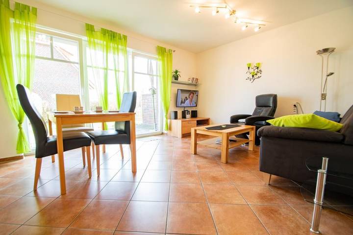 Ferienwohnung für 3 Personen, mit Terrasse in Norddeich