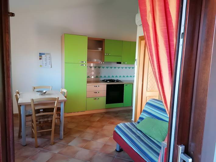 Hel lägenhet, Apartment 'Lu Sulianu- T2' with Private Terrace, Private Garden and Air Conditioning in Porto Ottiolu, Budoni