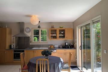 Gîte pour 6 personnes, avec jardin à Marcillac-Saint-Quentin