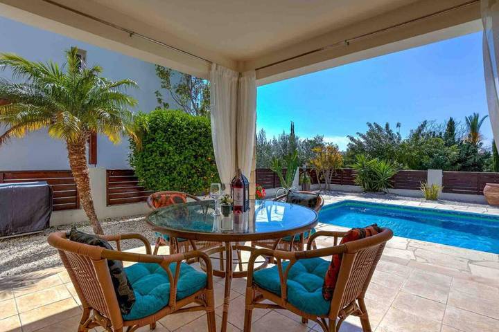 Holiday rental for 6 people, with Ocean view and Balcony as well as Terrace and Garden in Peyia