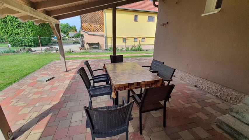 Ferienhaus für 14 Personen, mit Garten in Balatonlelle - 2