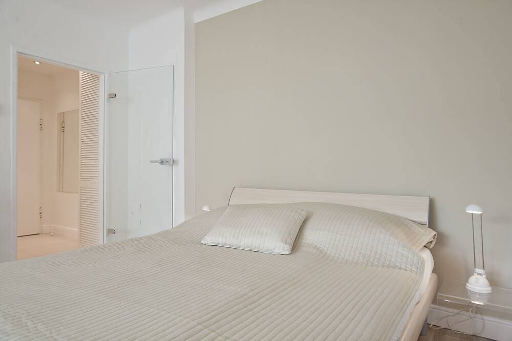 Ganze Wohnung, Moderne, ruhige Wohnung, nur 10 Minuten zur Innenstadt, wifi in Wien, Wienerwald