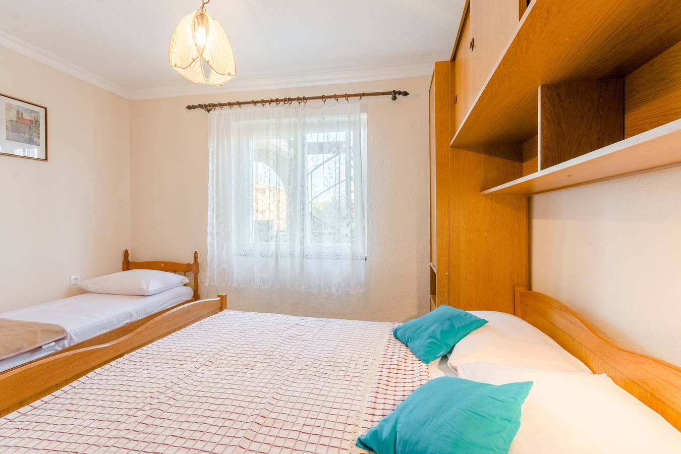 Geheel appartement, Vakantieappartement voor 4 personen met balkon in Okrug Gornji, Čiovo