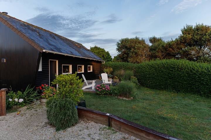 Sandpiper Cottage by the Sea in Plouguerneau, Región de Brest
