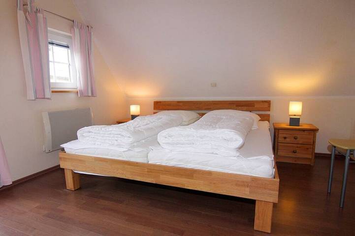 Ferienhaus für 6 Personen, mit Balkon und Terrasse sowie Sauna in Trassenheide - 2