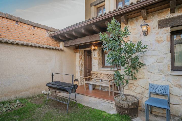 Chalet para 10 personas, con Balcón y Jardín en Castilla y León - 2