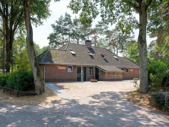 Bungalow für 16 Personen, mit Terrasse und Garten in den Niederlande