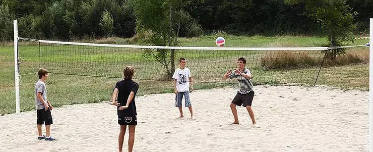 Camping pour 4 personnes, avec piscine et terrasse dans le Tarn - 4