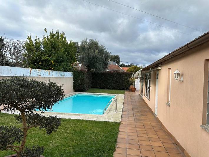 Casa de férias para 6 pessoas, com piscina e vista e ainda jardim em Braga