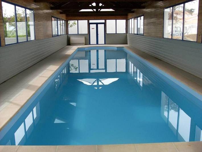 Location de vacances pour 6 personnes, avec piscine ainsi que jardin et jacuzzi, animaux acceptés à Port-des-Barques - 2