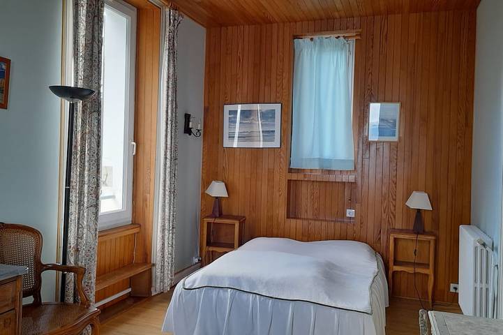 Location de vacances pour 18 personnes, avec balcon et jardin dans Plage de Morgat - 4