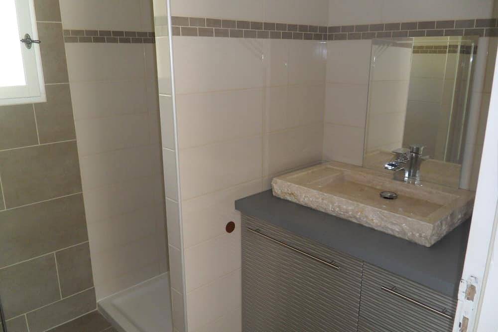 Nueva Villa con piscina Bbc - Jardín - pk privado - en la ciudad provenzal in Saint-Vallier-de-Thiey, Region de Cannes
