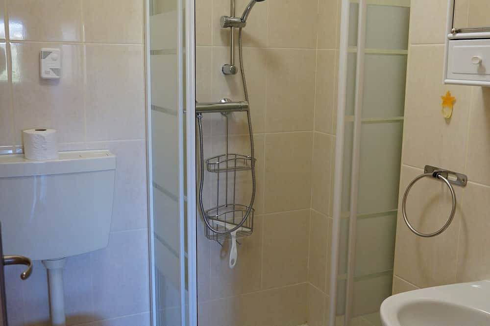 Ganze Wohnung, Quiet F4 apartment 5 minutes from Olhão town center, Algarve in Quelfes, Parque Natural da Ria Formosa