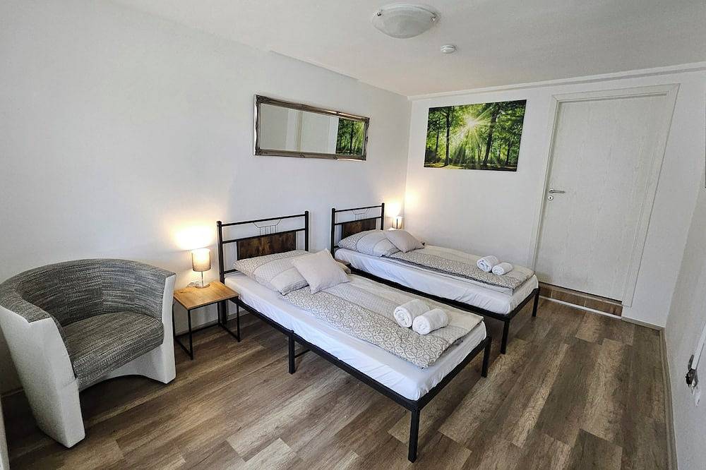 Ganze Wohnung, Apartment \"Lucky Star\" in Dürrwangen, Romantische Straße