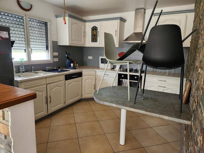 Location de vacances pour 8 personnes, avec Terrasse et Jardin à Néant-sur-Yvel - 4