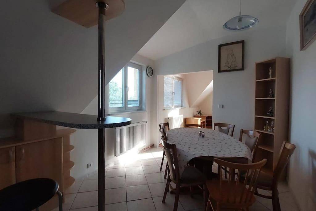 Klasický dům, 5 ložnic , 5 bedrooms, Praha in Prag, Mittelböhmen