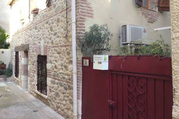 Gîte pour 4 personnes, avec terrasse à Claira