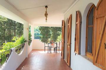 Location de vacances pour 6 personnes, avec jardin et balcon, animaux acceptés à Fluminimaggiore