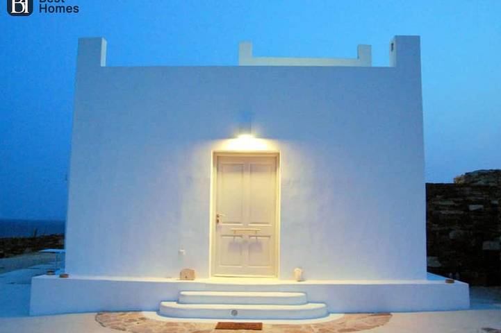 Holiday home for 4 people, with balcony, with pets in Ios