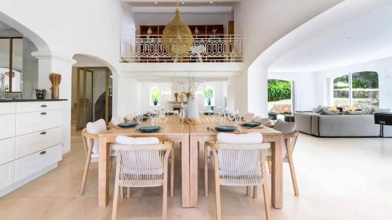 Geheel vakantieappartement, Ferienwohnung für 16 Personen (400 m²) in Valbonne in Valbonne, Middellandse Zeekust (Frankrijk)