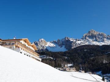 Hotel für 2 Personen, mit Sauna und Garten in Deutschnofen