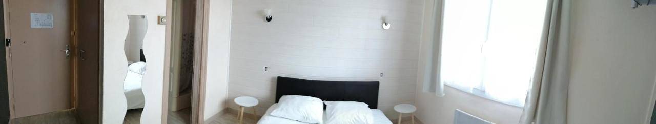 Hôtel pour 3 personnes à Vairé - 4