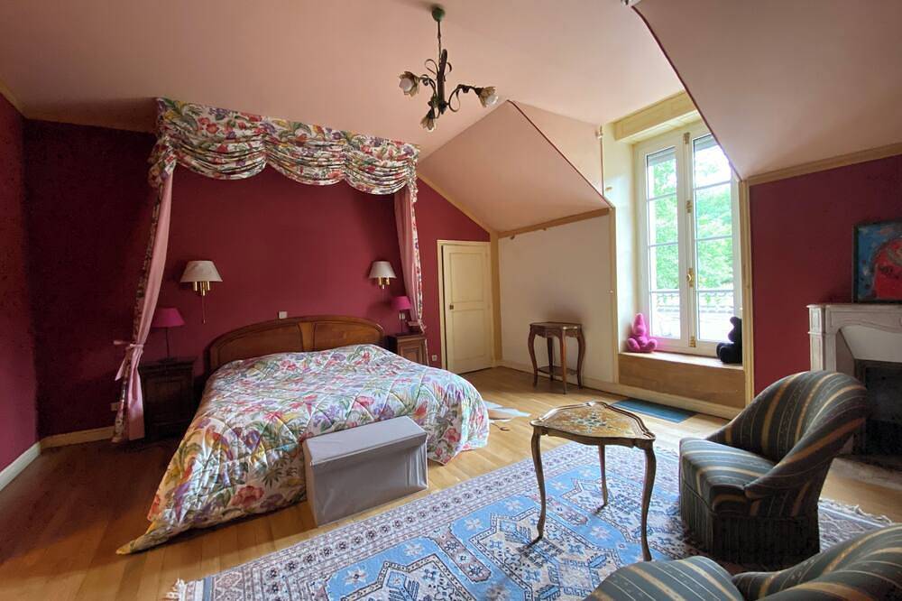 Château Vallée de la Loire! Écrin intime au cœur d’une région fascinante in Saint-Épain, Vallée de la Loire