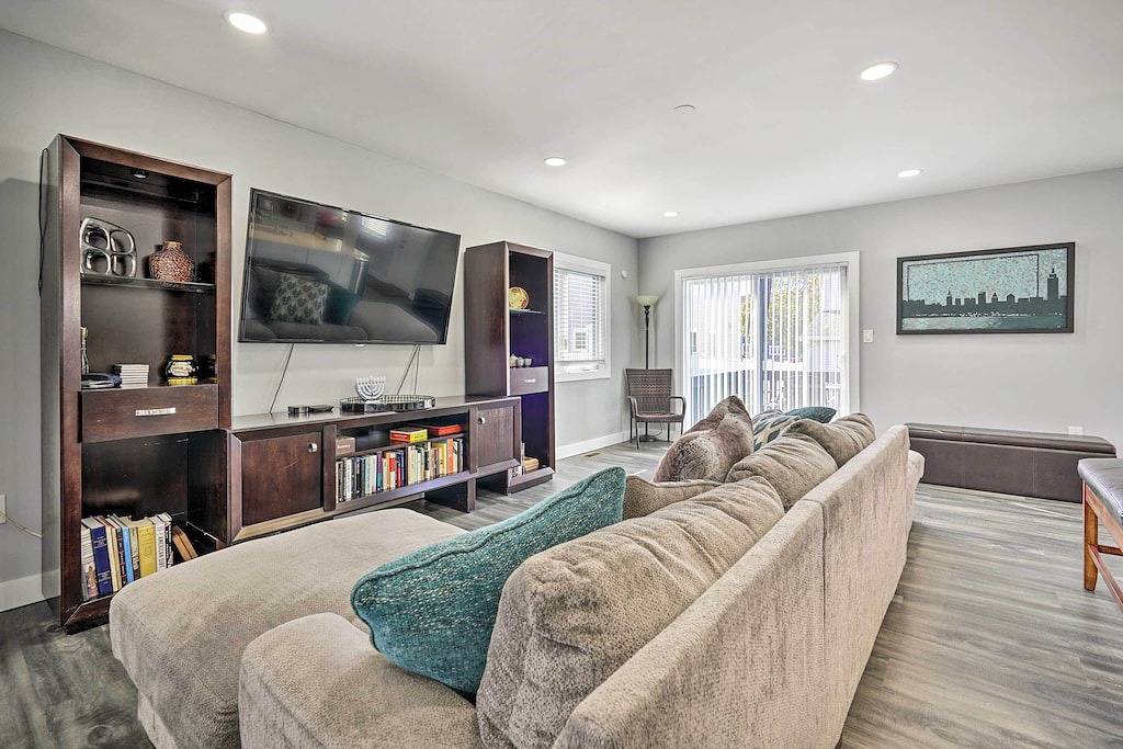 Long Branch Getaway: Grill, 1 Block to Beach! in Long Branch, Monmouth County