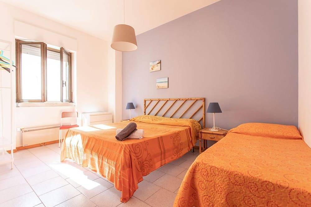 Vacation Home Trentapassi Rivabella sleeps 4-6 30m from the beach in Rivabella di Gallipoli, Rivabella