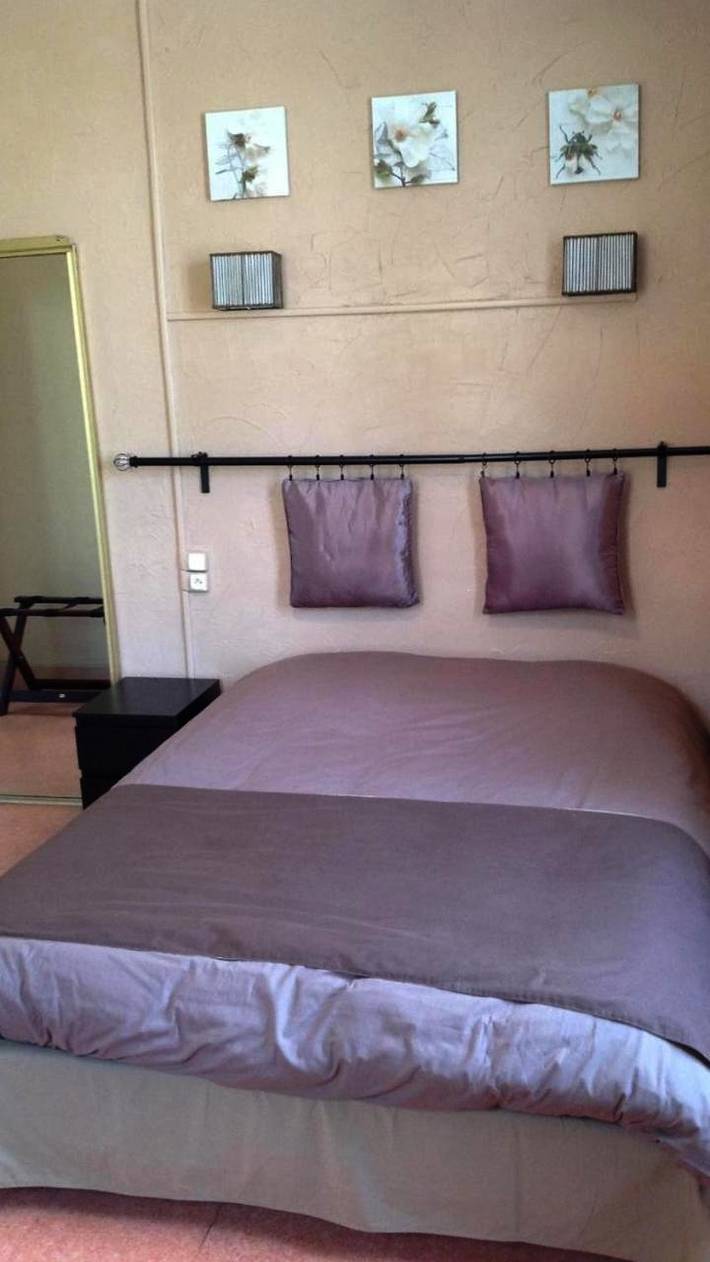 Hôtel pour 2 personnes, avec vue ainsi que terrasse et jardin à Nyons - 4