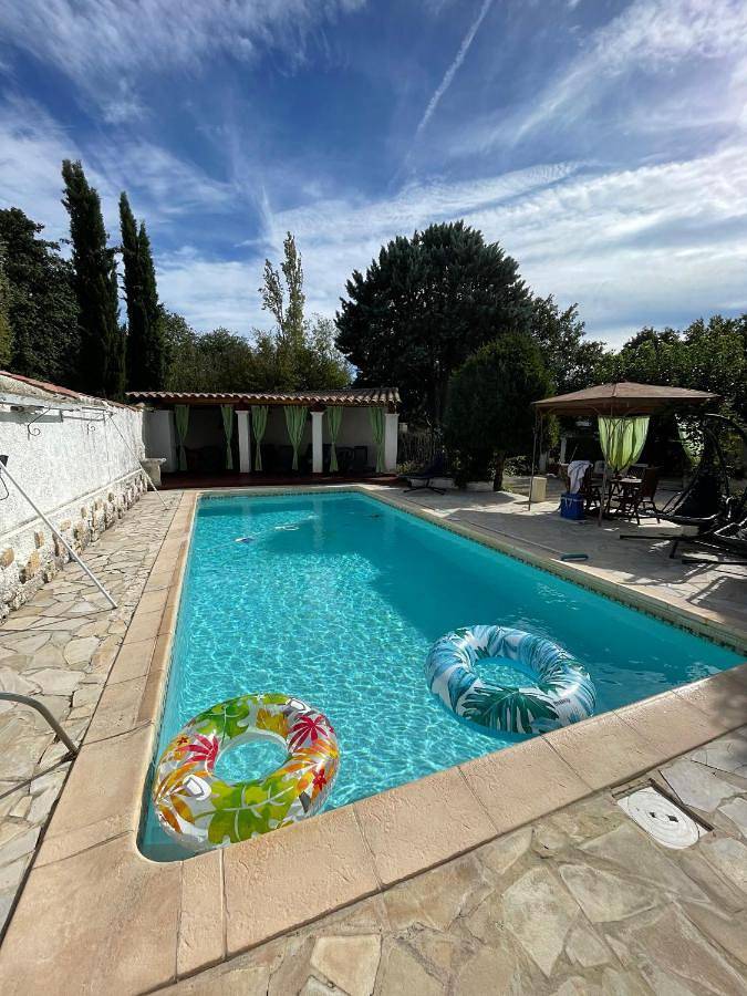 Maison de vacances pour 8 personnes, avec jardin et piscine - 1