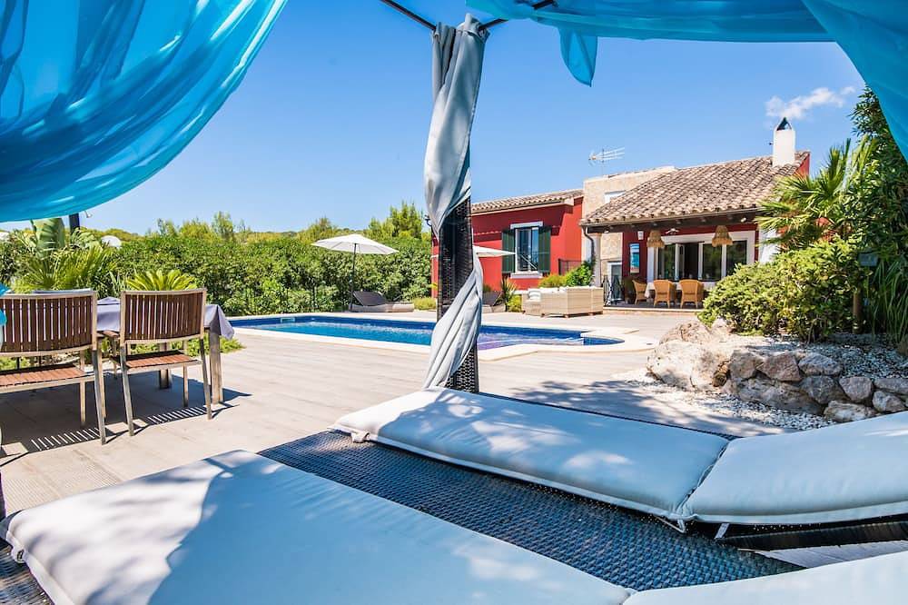 Traumhafte Familienvilla „Finca Bella Mallorca“ mit Pool und Sommerküche in Costa de la Calma, Calvià