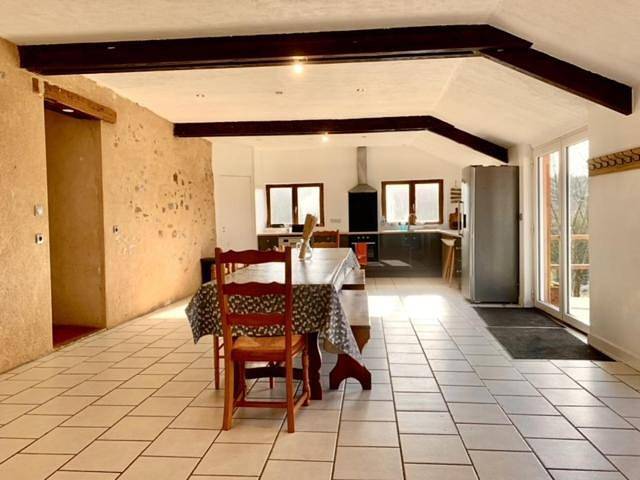 Location de vacances pour 30 personnes, avec vue sur le lac ainsi que jardin et vue, animaux acceptés à Saint-Denis-d'Orques - 4