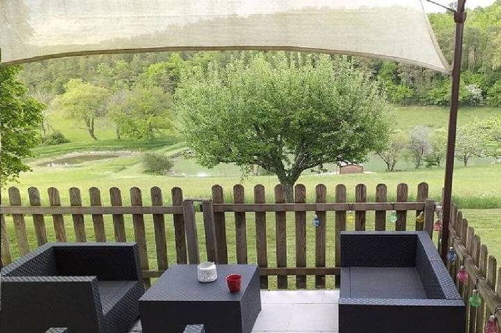 Gîte pour 6 personnes, avec jardin et terrasse