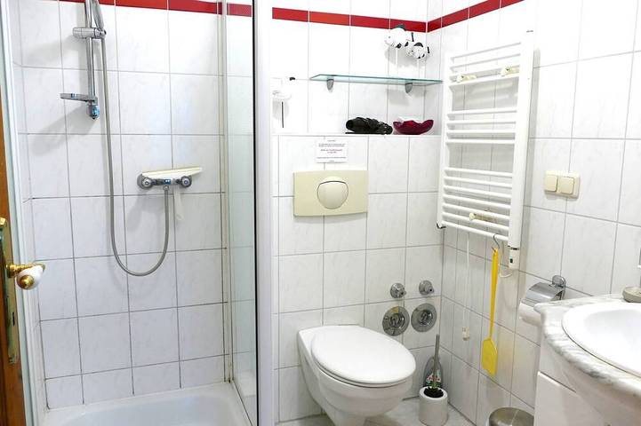 Ferienwohnung für 3 Personen, mit Garten und Terrasse in Mahlzow - 4