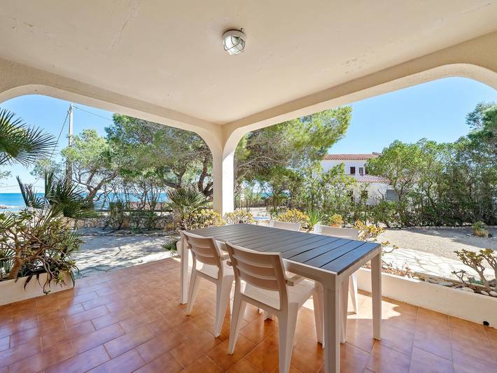 Vakantiehuis voor 6 personen, with terras and uitzicht op zee as well as tuin, met huisdier in L'Ametlla de Mar