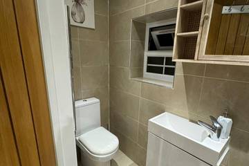 Holiday Apartment for 4 People in Ealing, London, Photo 2