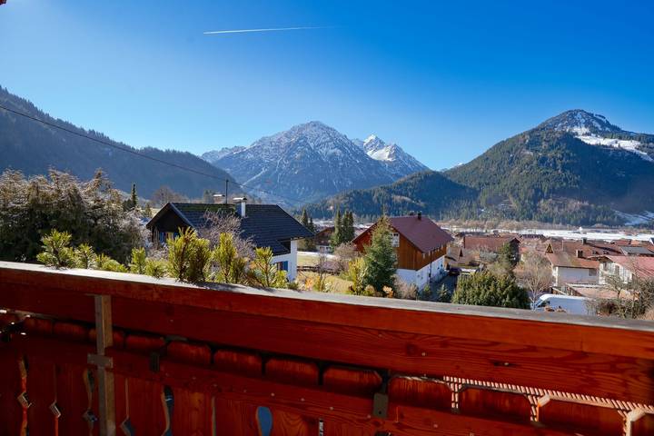 Ferienwohnung für 4 Personen, mit Balkon in Bad Oberdorf